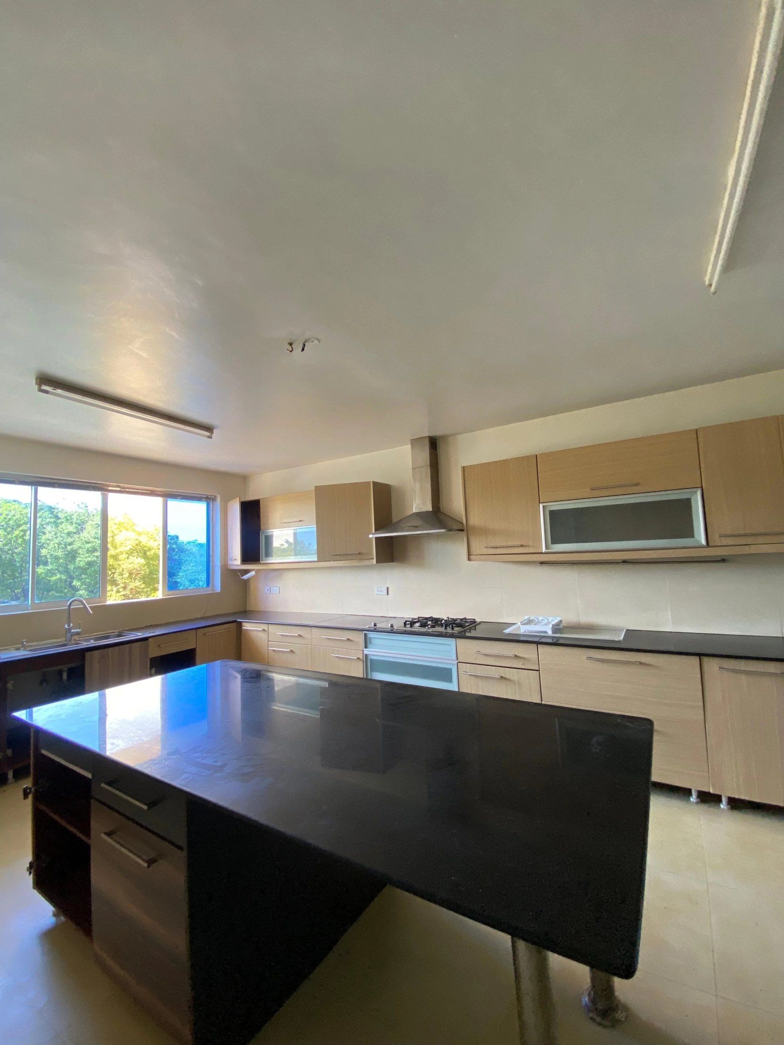 Imgi 183 whatsapp image 2024 10 08 at 16.43.20