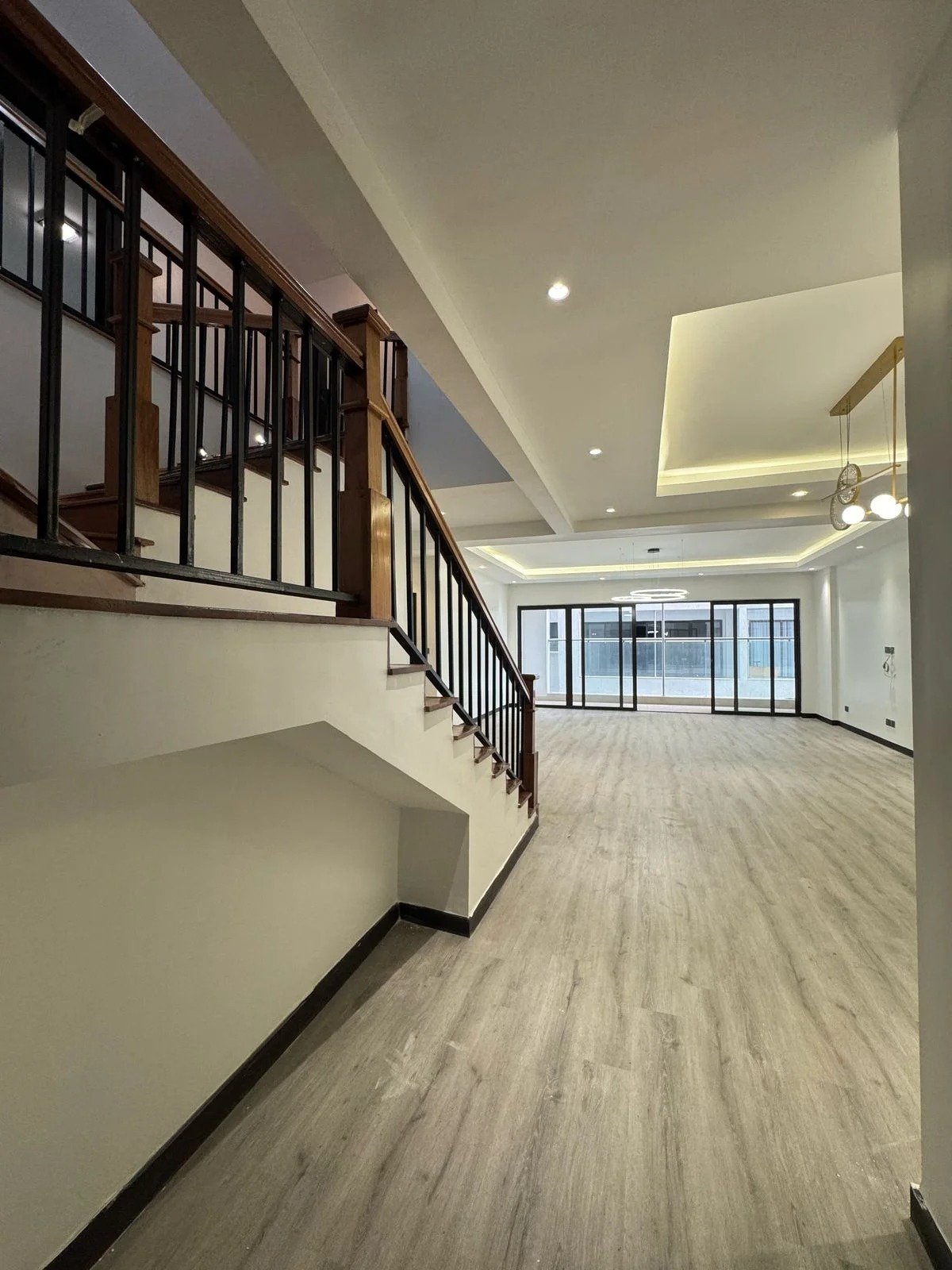 Imgi 191 whatsapp image 2025 04 30 at 10.57.13 am 1