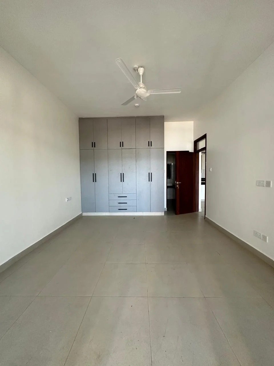 imgi_200_WhatsApp-Image-2025-10-14-at-9.49.40-AM8 Imgi 200 whatsapp image 2025 10 14 at 9.49.40 am8