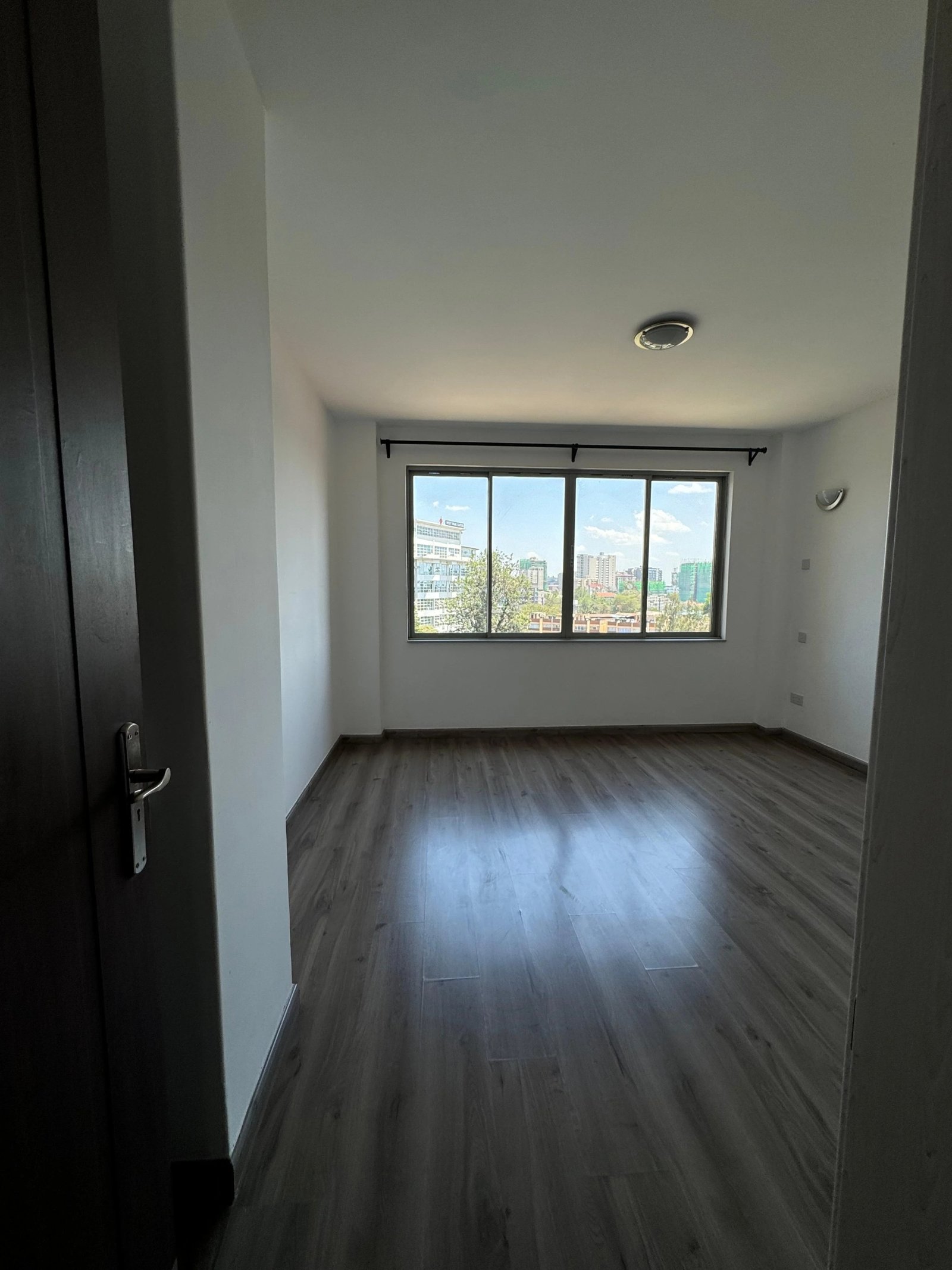 Imgi 201 whatsapp image 2024 11 15 at 09.33.08 2