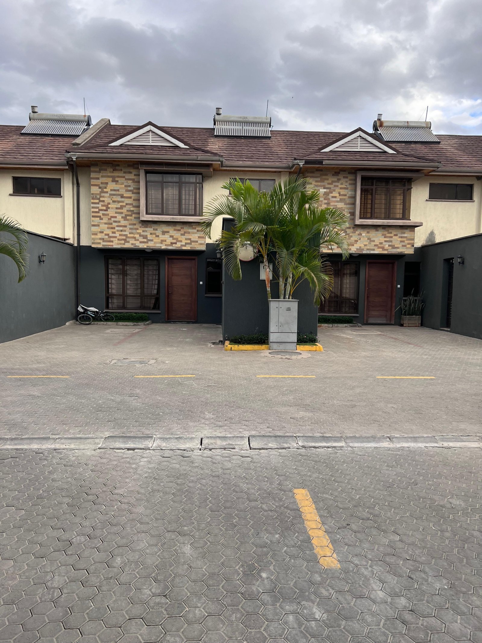 Imgi 203 whatsapp image 2025 08 31 at 6.48.05 pm3