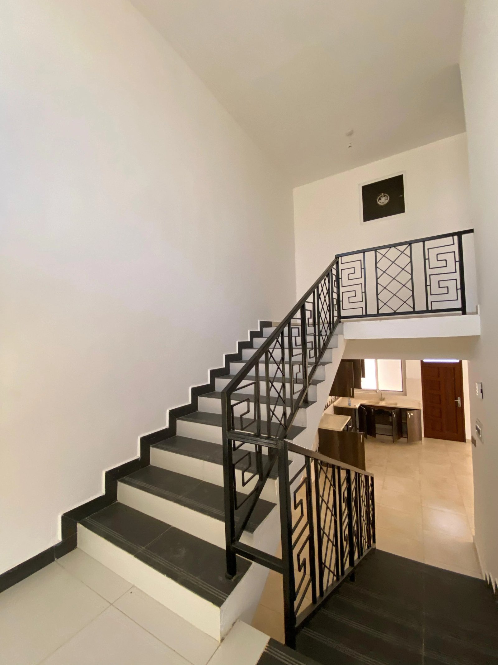 Imgi 206 whatsapp image 2024 10 11 at 14.19.02