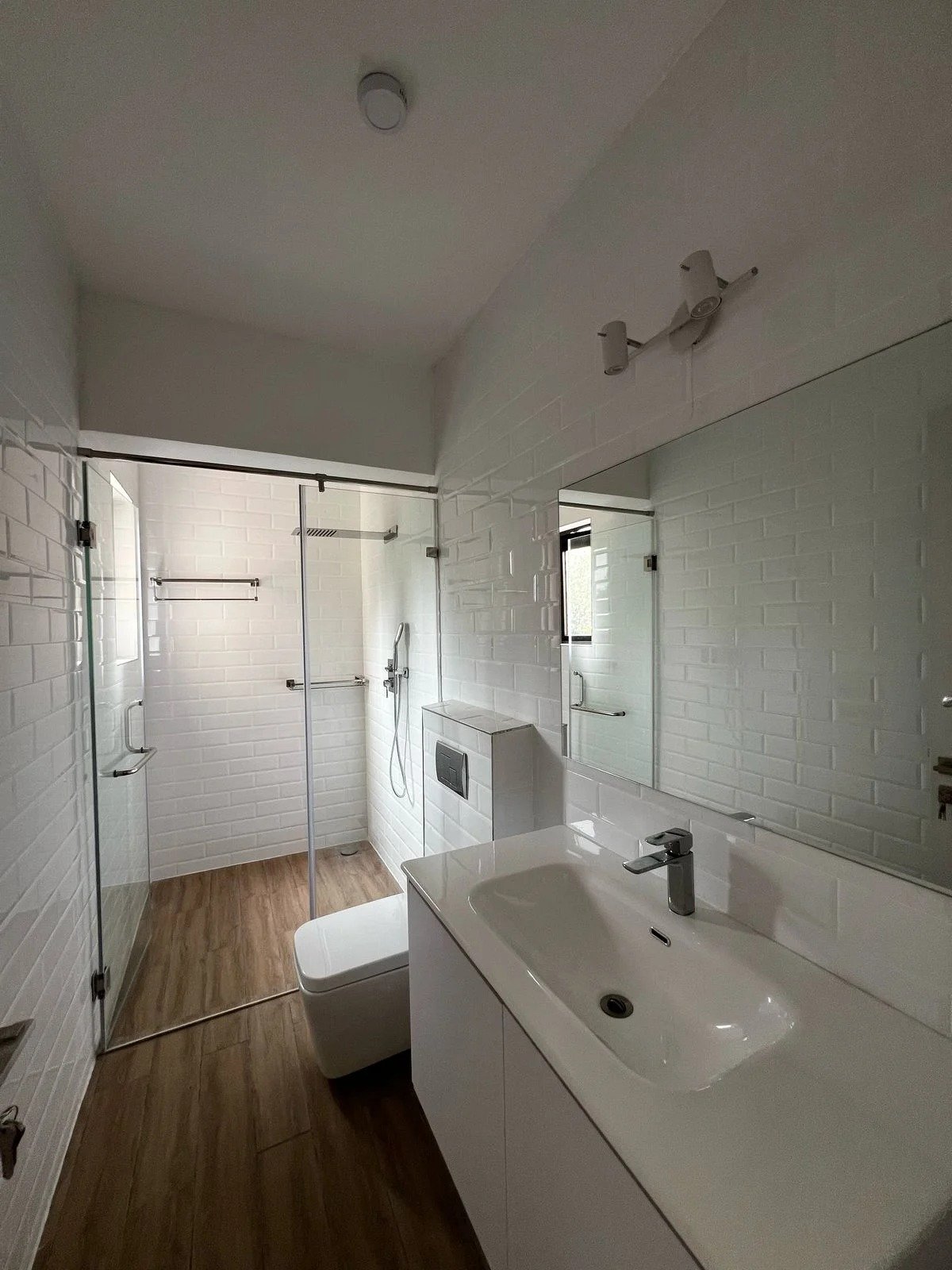 imgi_206_WhatsApp-Image-2025-03-14-at-10.27.55-PM1 Imgi 206 whatsapp image 2025 03 14 at 10.27.55 pm1