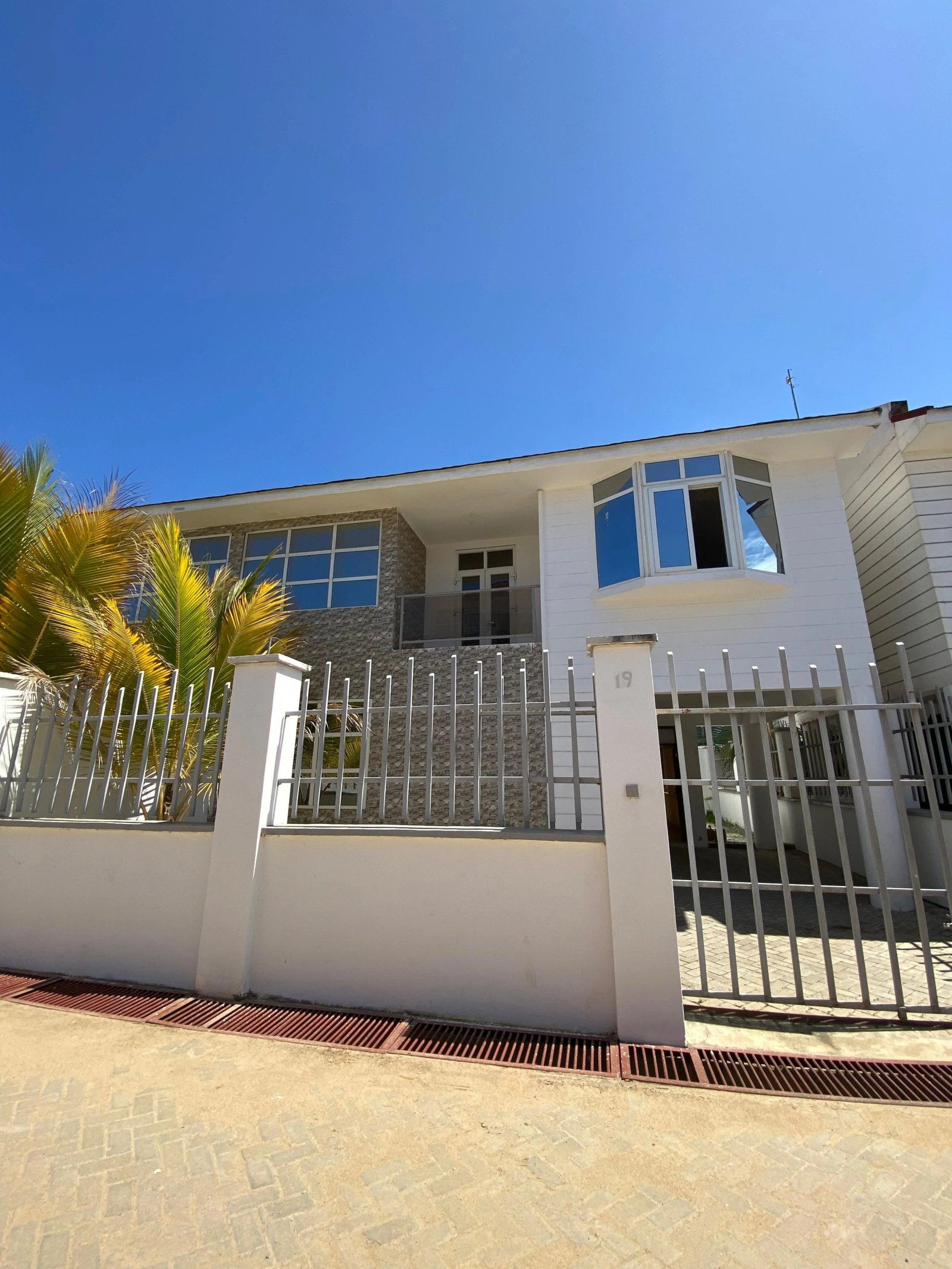 Imgi 207 whatsapp image 2024 10 11 at 14.19.03