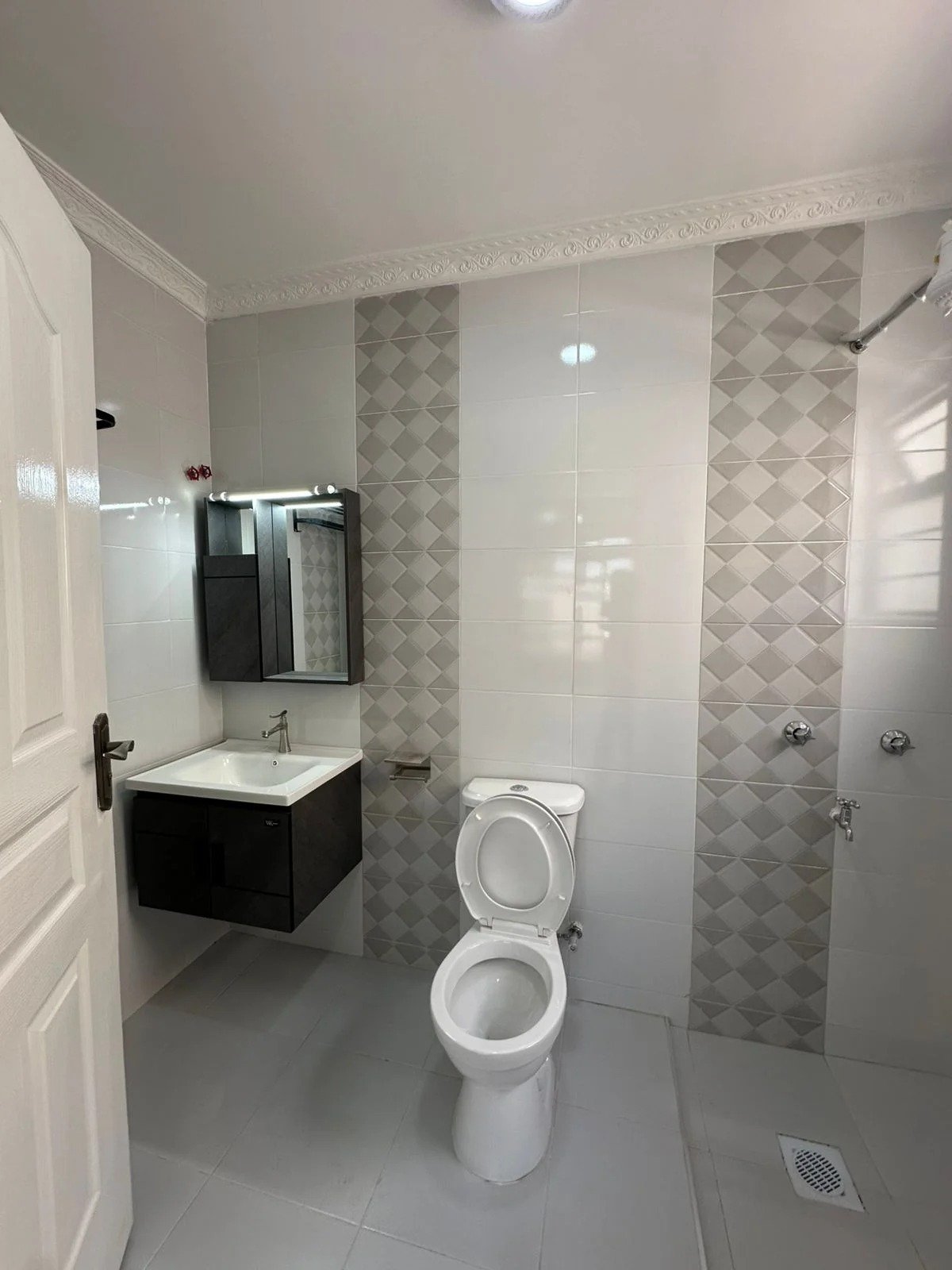 Imgi 260 whatsapp image 2025 10 03 at 5.20.14 pm1