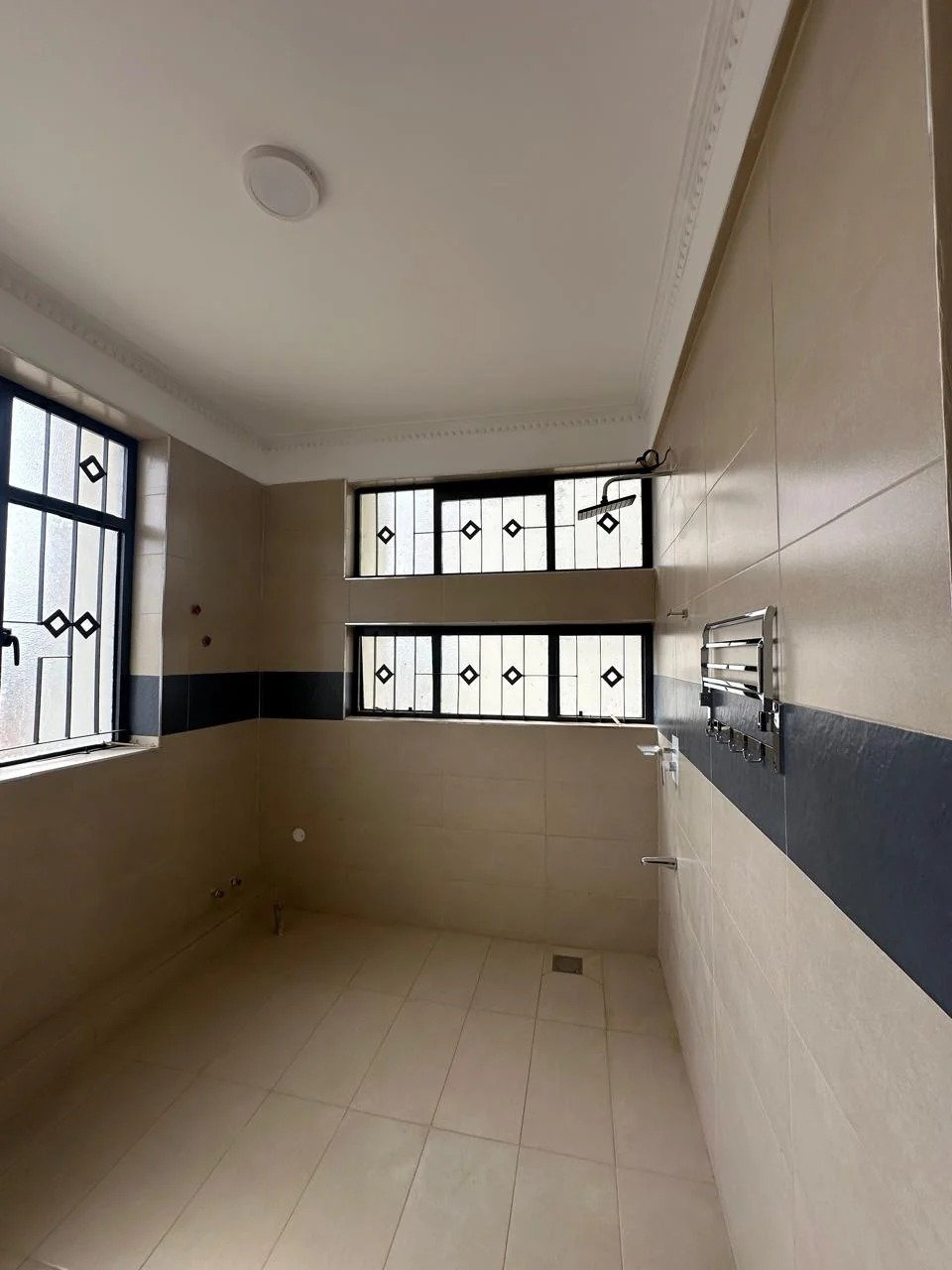 Imgi 268 whatsapp image 2025 09 12 at 7.56.51 pm14