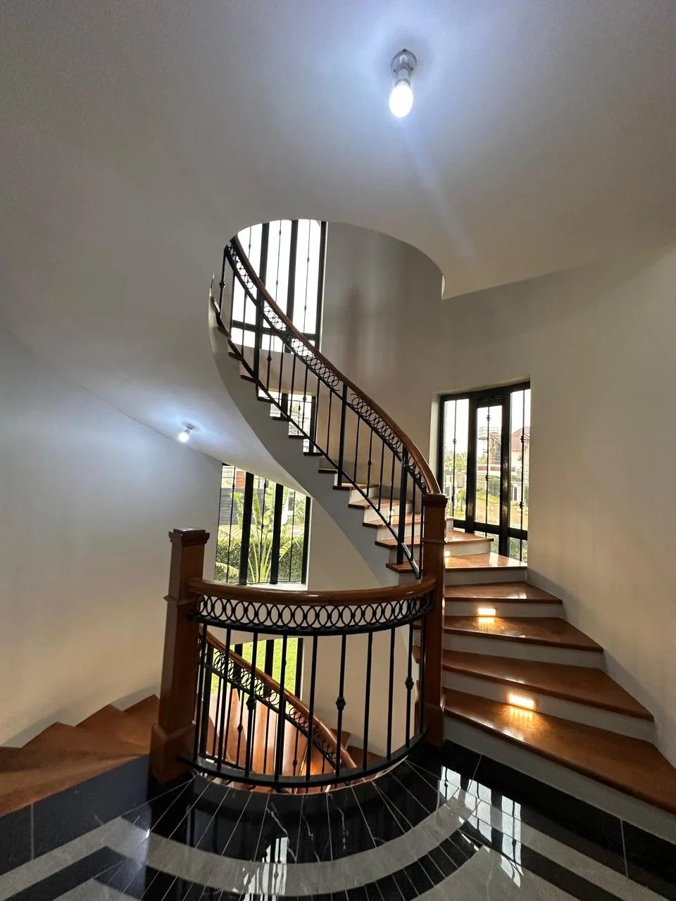 Imgi 330 whatsapp image 2025 10 03 at 7.12.04 pm4