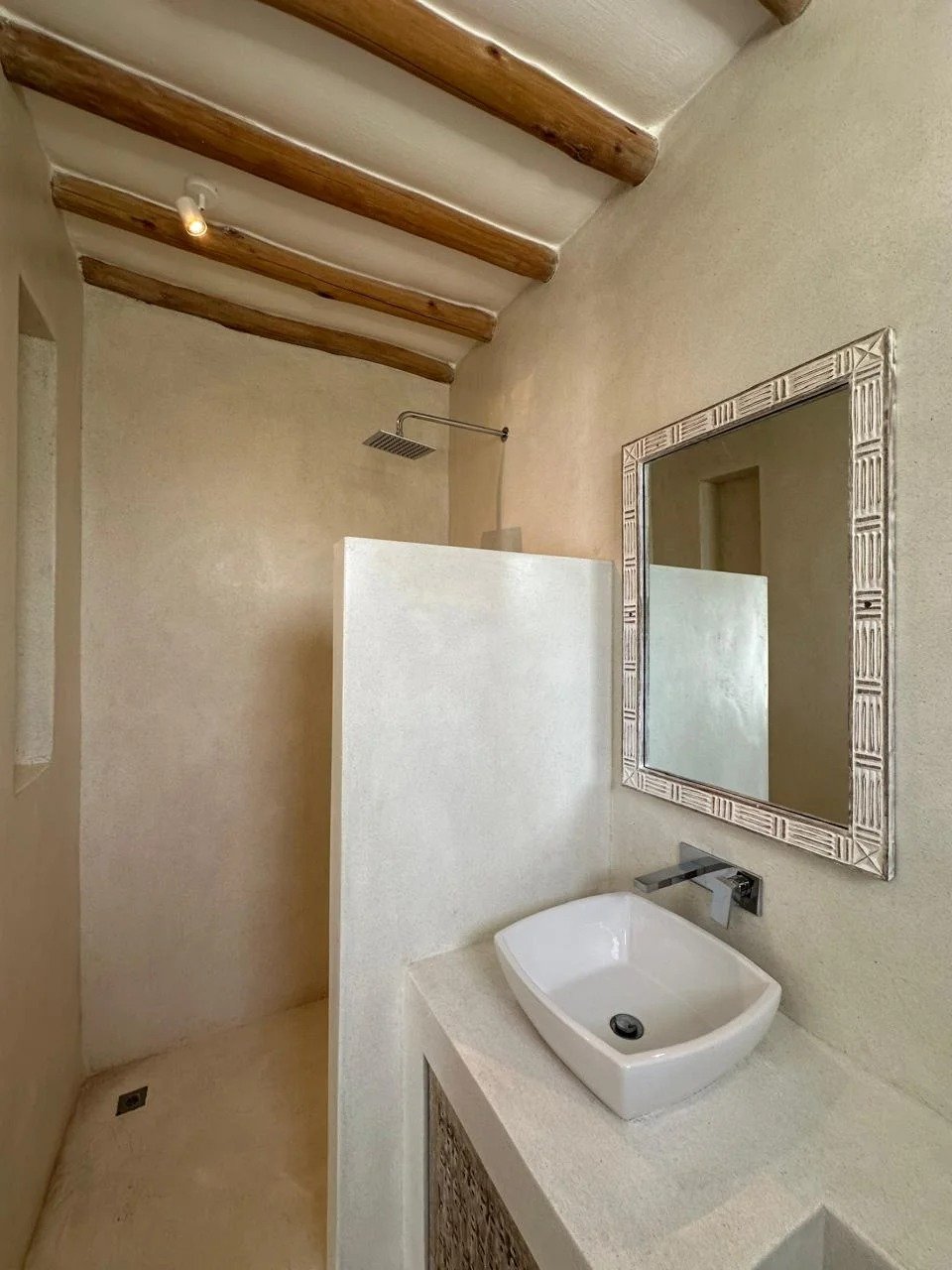 Imgi 200 whatsapp image 2024 10 03 at 09.18.55 copy