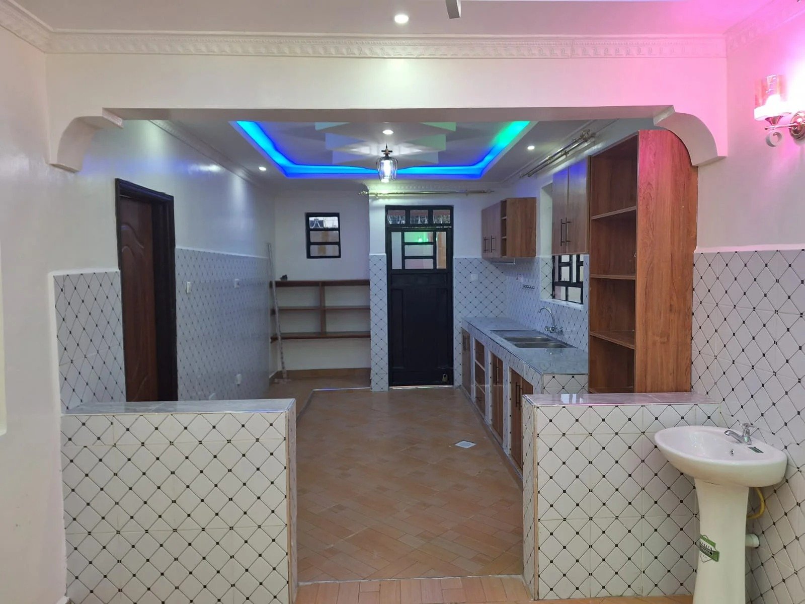 Imgi 203 whatsapp image 2023 11 15 at 18.39.39 1