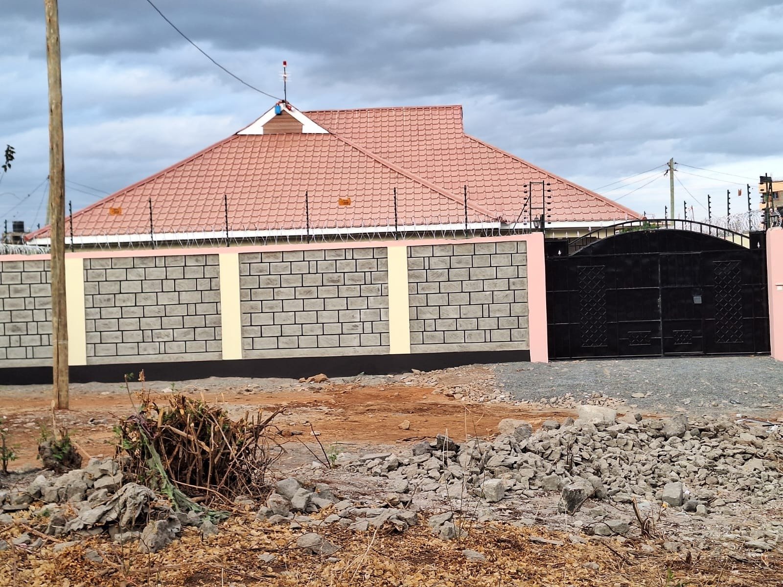 Imgi 204 whatsapp image 2023 11 15 at 18.39.38