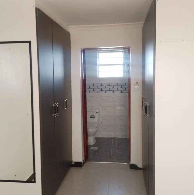 Imgi 213 whatsapp image 2024 02 17 at 19.32.13 780x785