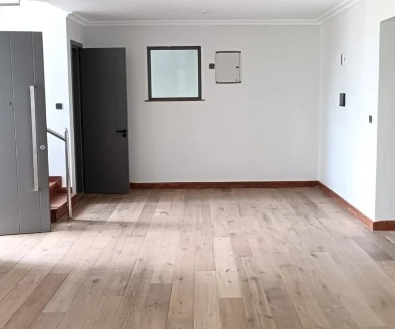 780